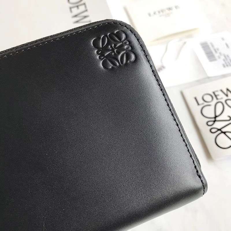 人気!2022新作 ロエベ ジップアラウンド ウォレット スーパーコピー loo12884