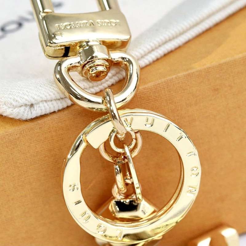 超話題!ルイヴィトン◆ポルト クレ・LV ファセット チャーム スーパーコピー vux06575
