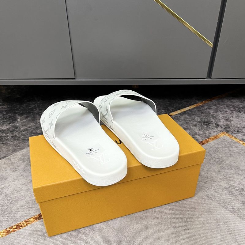 大人気!早く届く ルイヴィトン サンダル 偽物 サンバス ライン ミュール vuj35421