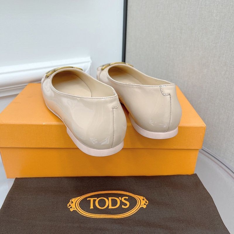セール ♪トッズ チェーンモチーフ フラットシューズ スーパーコピー toi78205
