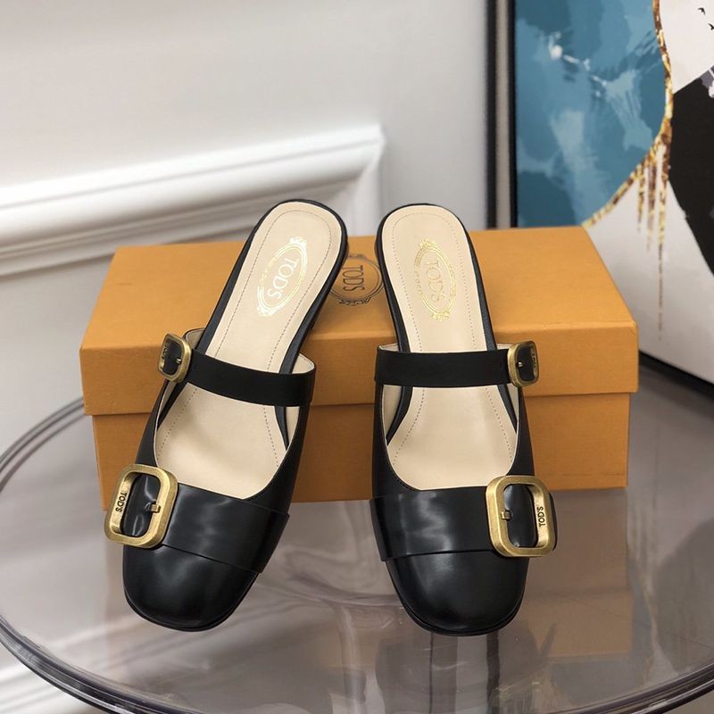 TODS コピー★メタルチェーン フラットサンダル ton04204