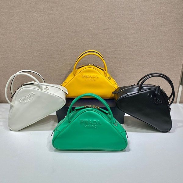 争奪戦 プラダ レディース トップハンドルバッグ 偽物 puk49508