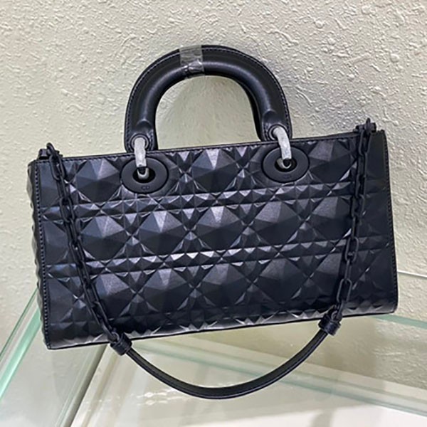 超希少!【ディオール】LADY D-JOY バッグ 偽物 カナージュ カーフスキン del92920