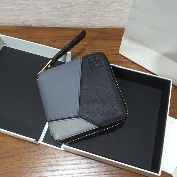 ロエベ◇パズル◇ラウンドジップ二つ折り財布 偽物 lon58093