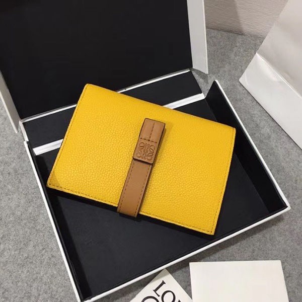 【ロエベ】バーティカル ウォレット ミディアム 偽物 lob69818