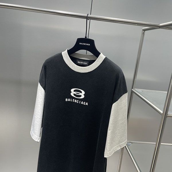 超希少!【バレンシアガ】ユニセックス 半袖 ロゴ Tシャツ 偽物 bau57176