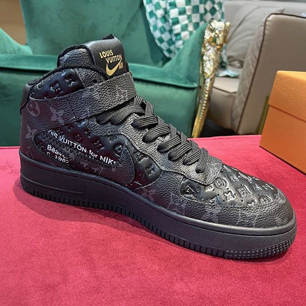 ナイキ×ルイヴィトン×オフホワイト コピー コラボ ハイトップスニーカー vuz01211