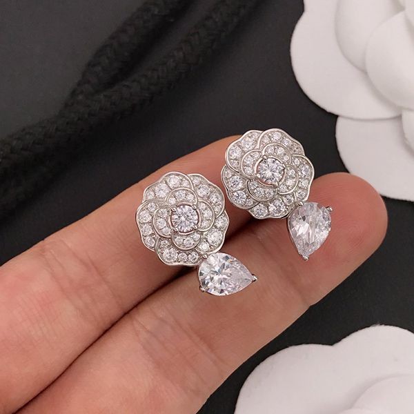 シャネル ホワイトゴールド ダイアモンド・ピアス 偽物 shq70548