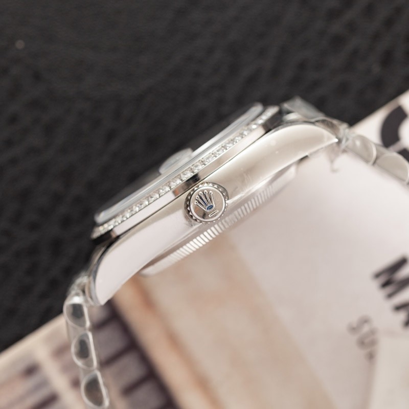 ロレックス デイトジャスト 偽物 全面ダイヤ 36mm rod18329