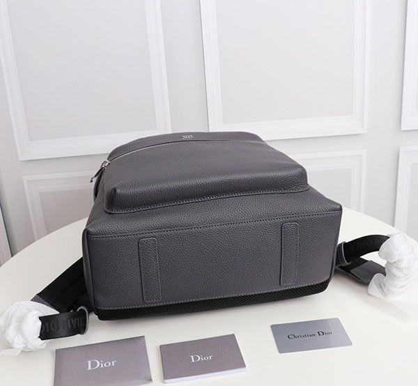 ディオール TRAVEL バックパック偽物 deq83667