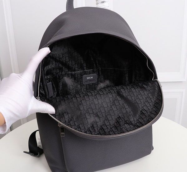ディオール TRAVEL バックパック偽物 deq83667