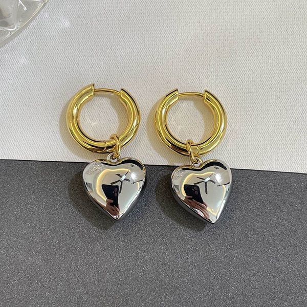バレンシアガ☆ハートピアス コピー bah33253
