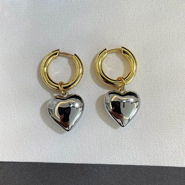 バレンシアガ☆ハートピアス コピー bah33253