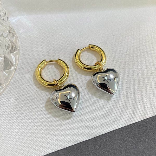 バレンシアガ☆ハートピアス コピー bah33253