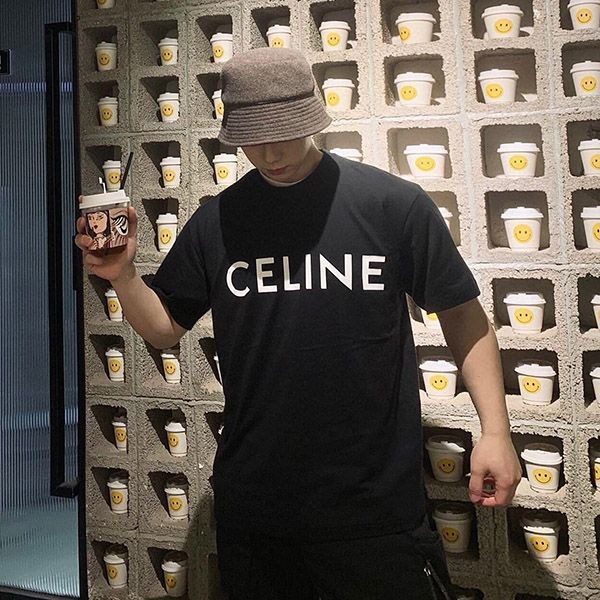 セリーヌ Tシャツ コピー クラシック ロゴ クルーネック 2X308916G コットンジャージー 半袖