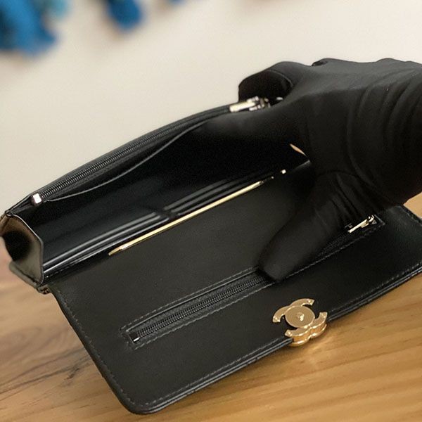 超希少!シャネル ミニサイズ 19cm ハンドバッグ 偽物 shb29473