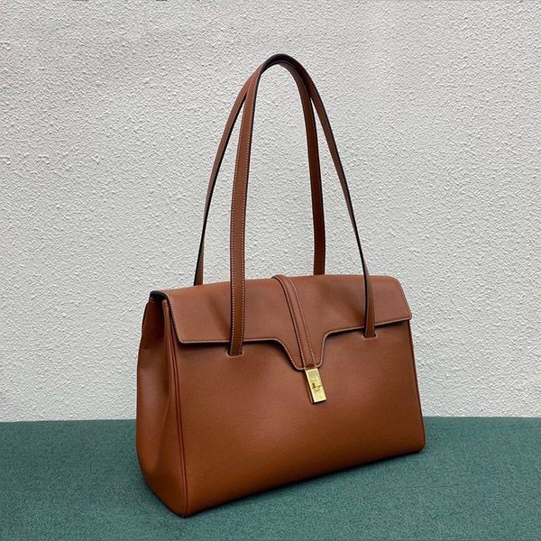 大人気!セリーヌ 16ショルダーバック L スーパーコピー 194043CR4.04LU 194043CR404LU