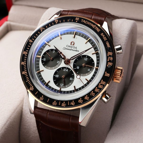 オメガ スピードマスター コピー ムーンウォッチ CK2998 リミテッド 42mm 2色 311.32.40.30.02.001