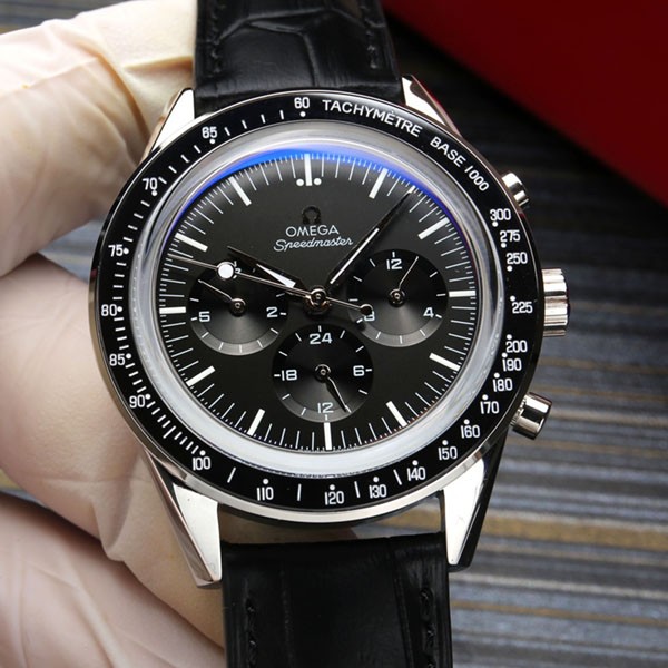 オメガ スピードマスター コピー ムーンウォッチ CK2998 リミテッド 42mm 2色 311.32.40.30.02.001