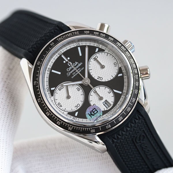 オメガ コピー スピードマスター レーシング 自動巻き 40mm 326.32.40.50.01.002