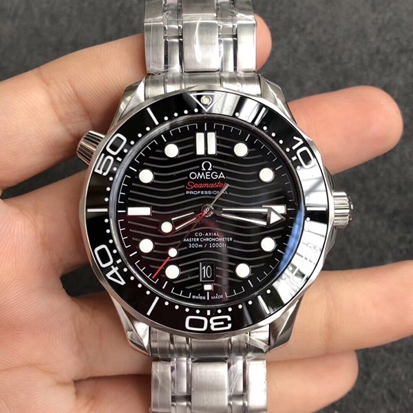 セール ♪オメガ 偽物 シーマスター ダイバー300 コーアクシャル マスタークロノメーター omz27358