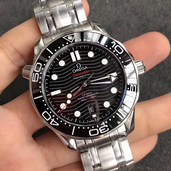 セール ♪オメガ 偽物 シーマスター ダイバー300 コーアクシャル マスタークロノメーター omz27358