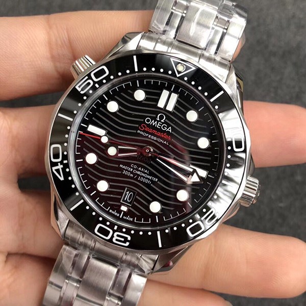 セール ♪オメガ 偽物 シーマスター ダイバー300 コーアクシャル マスタークロノメーター omz27358
