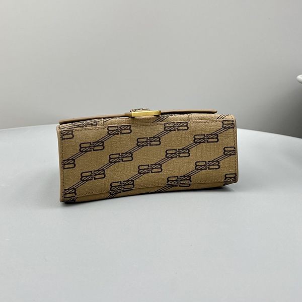 バレンシアガ スモール モデル ハンドバッグ 偽物 モノグラム 593546210DE2762