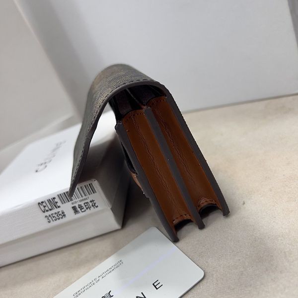 セリーヌ フラップ オリガミウォレット 財布 コピー 10D902BZ9.04LU