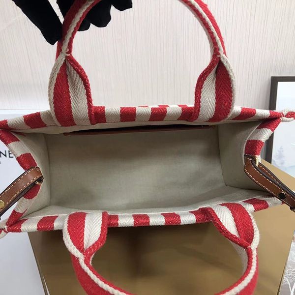 セリーヌ スモール カバ タイス ストライプトートバッグ 偽物 Cec74920