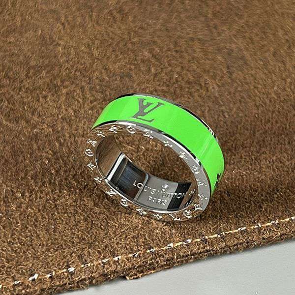 【完売必至】ルイヴィトン リング モノグラム カーヴド vut84671