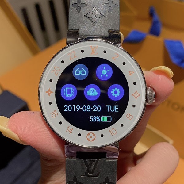 大人気!ルイヴィトン スマートウォッチ コピーフルタッチスクリーン 42mm vux36693