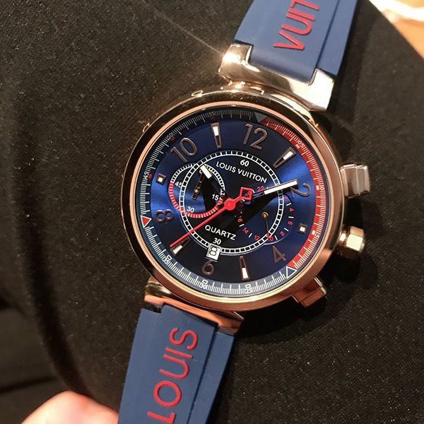 新作 ルイヴィトン タンブール 偽物 クロノグラフ 41mm vui59789