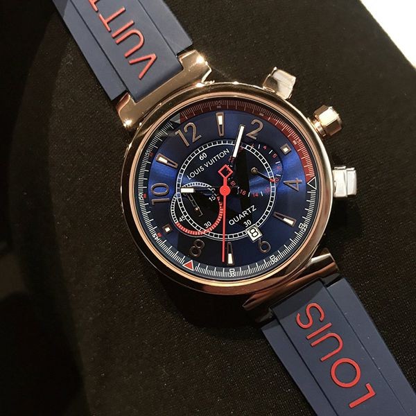 新作 ルイヴィトン タンブール 偽物 クロノグラフ 41mm vui59789