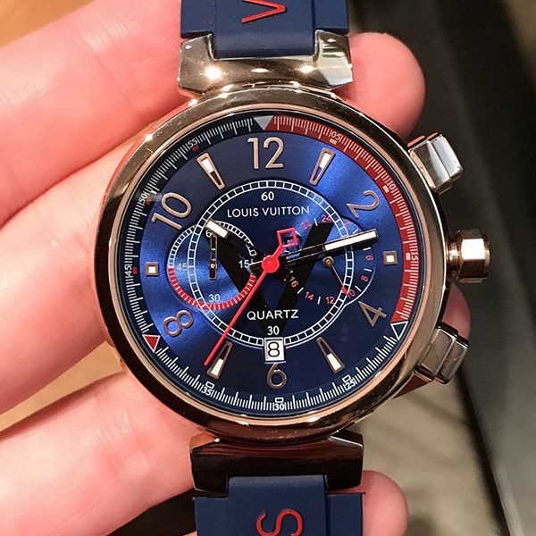 新作 ルイヴィトン タンブール 偽物 クロノグラフ 41mm vui59789