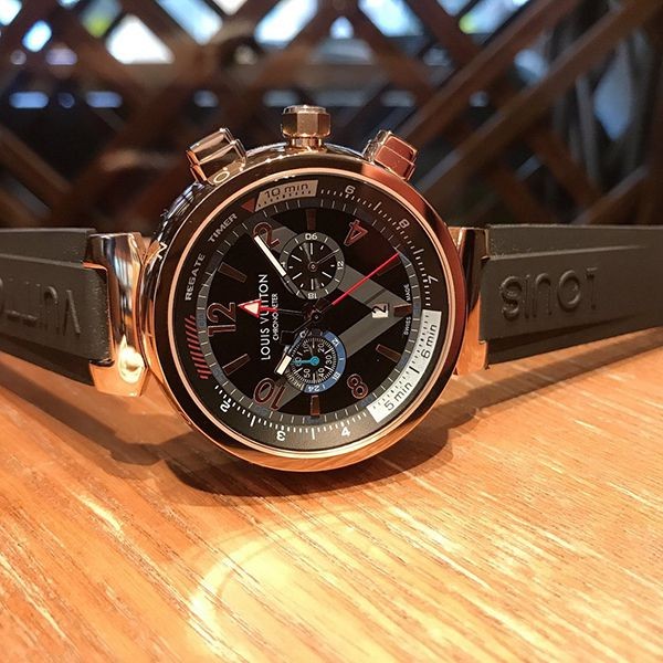 ルイヴィトン 偽物 タンブール クロノグラフ 41mm vuw93611