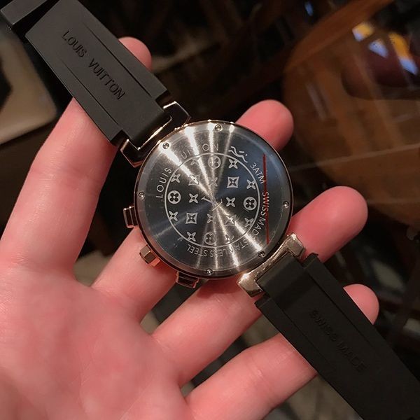ルイヴィトン 偽物 タンブール クロノグラフ 41mm vuw93611