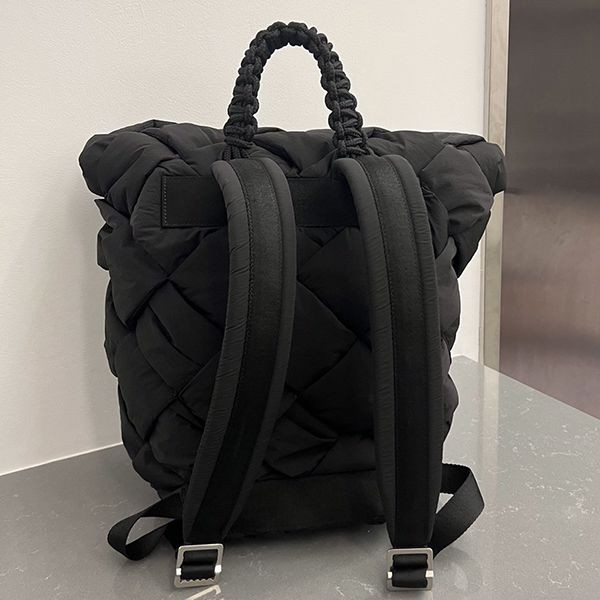 超希少!ボッテガ ヴェネタ 偽物 カセット パラキート ナイロン バックパック bos88435
