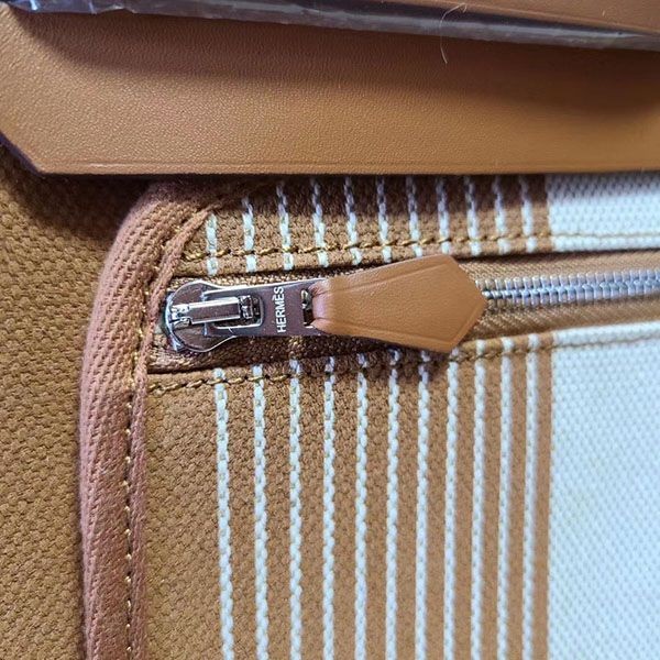 大人気!エルメス エールバッグ Herbag Zip 31 PMサイズトートバッグ erv20228
