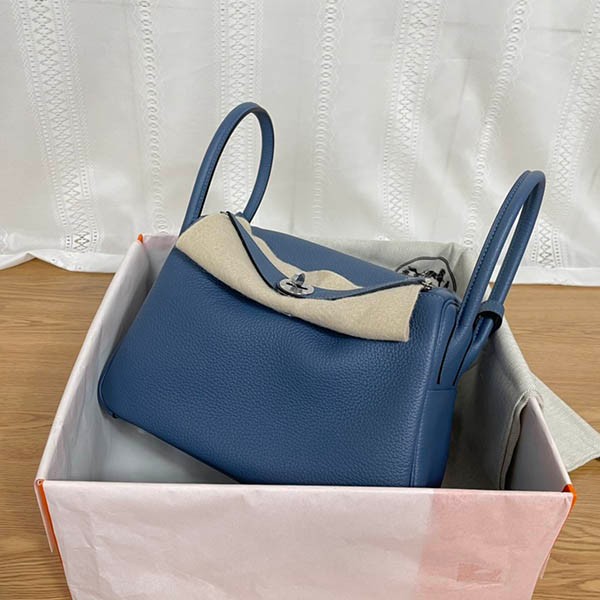 エルメス コピー リンディ 26cm トリヨンクレマンス 2色金具 ery82588