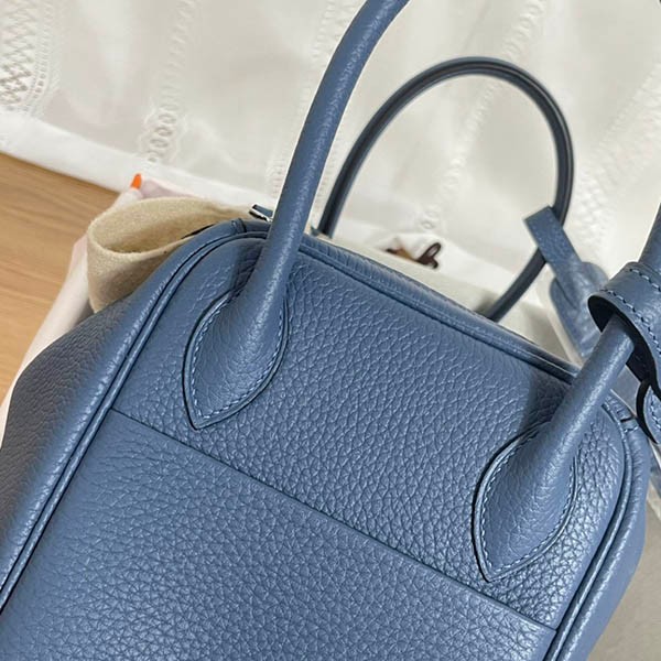 エルメス コピー リンディ 26cm トリヨンクレマンス 2色金具 ery82588
