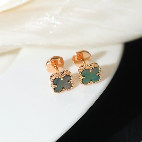 人気!ヴァンクリーフ&アーペル アルハンブラ ピアス 偽物 vah86163