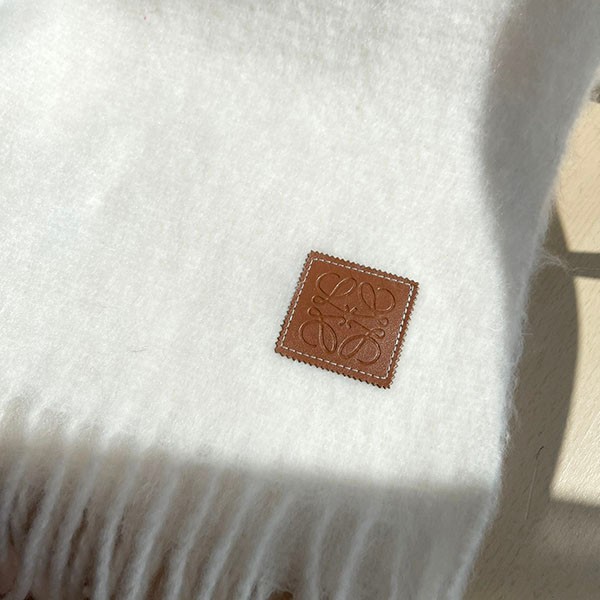 ロエベ ウール モヘア マフラー スカーフ スーパーコピー loz45865
