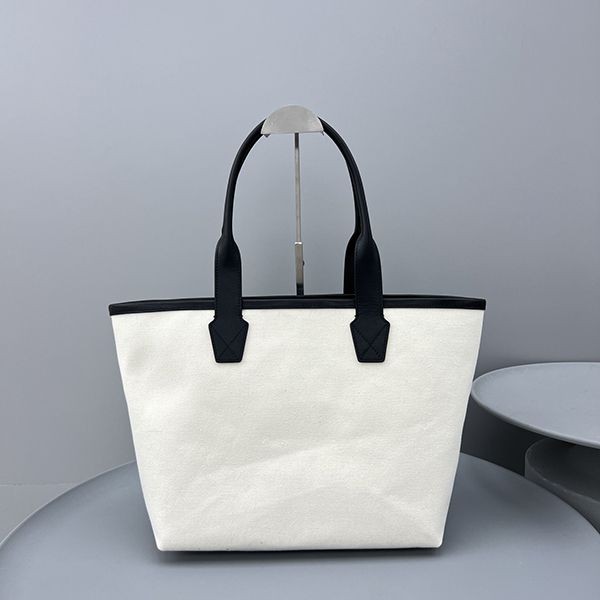 バレンシアガ BB トートバッグ 偽物 入手困難品! bas72856