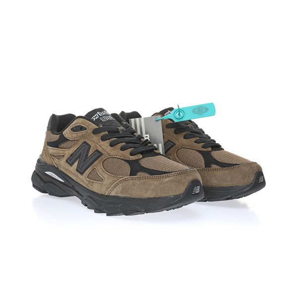 大人気!990v3 偽物 キス × ニューバランス ピスタチオ コレクション M990V3 nyp53606