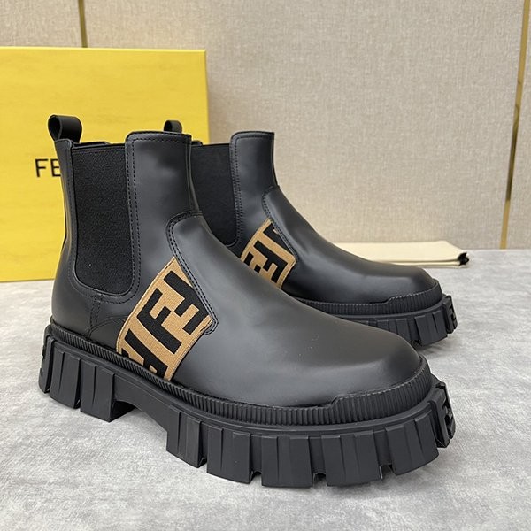 注目度抜群!フェンディ レザーブーツ 偽物 高品質 fei17639