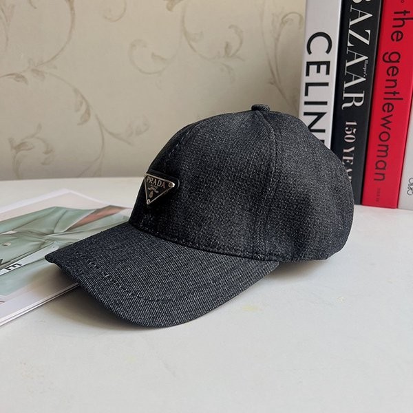 プラダ ベースボールキャップ 偽物 入手困難品! pud71156