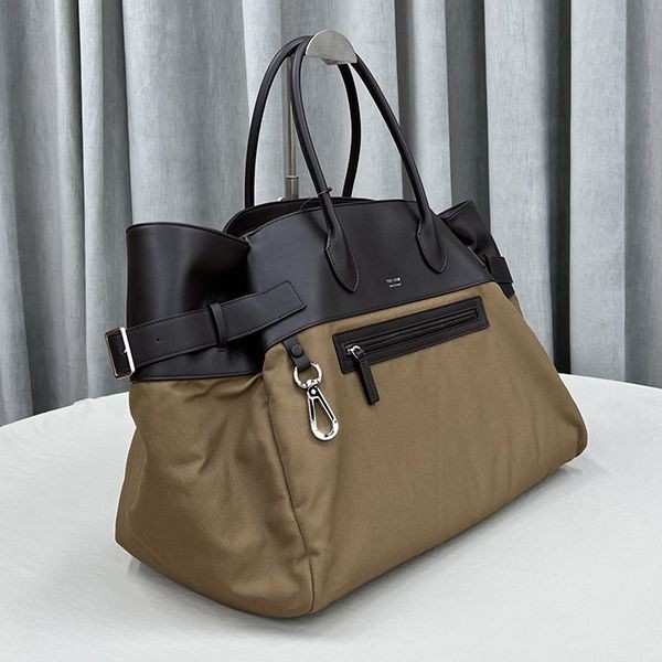 絶対欲しい!THE ROW 偽物 Margaux 17 インサイドアウト ナイロン バッグ W1318W256BLPL