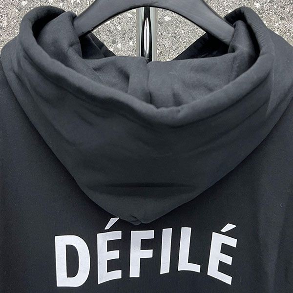 n級品 おすすめ バレンシアガ DEFILE パーカー フーディ 偽物 baz45632