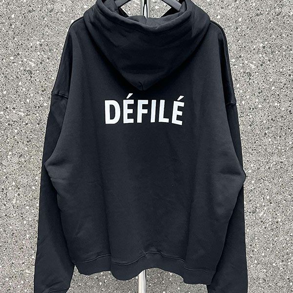 n級品 おすすめ バレンシアガ DEFILE パーカー フーディ 偽物 baz45632